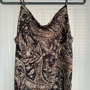 Grade and gather, size large , paisley